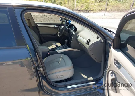 2009 Audi A4 2.0T Premium z USA, uszkodzony, nr VIN WAULF78K19N050493